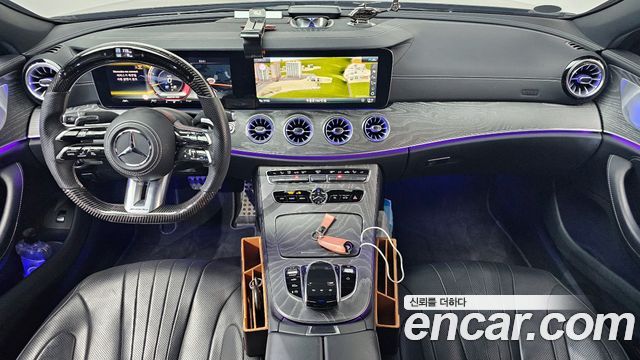 Mercedes-Benz CLS-Class — interior