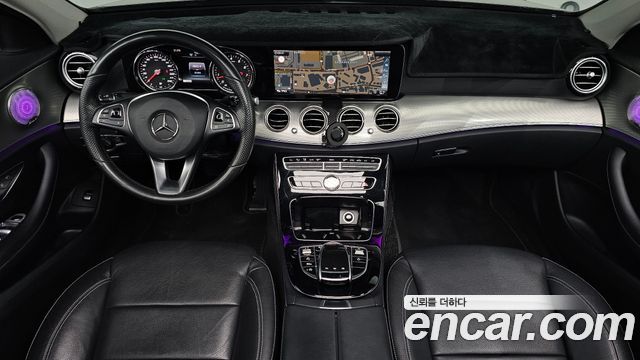 Mercedes-Benz E-Class — interior