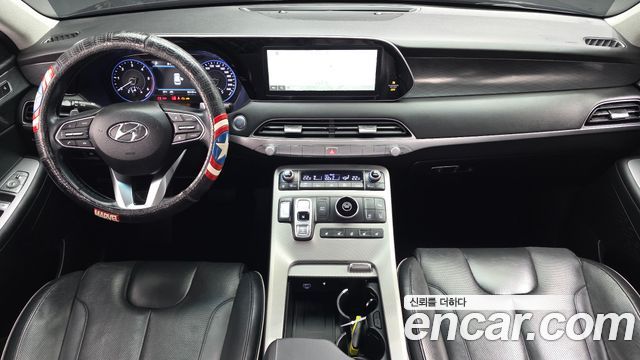 Hyundai Palisade — interior