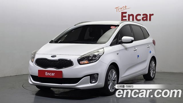 Kia Carens — exterior