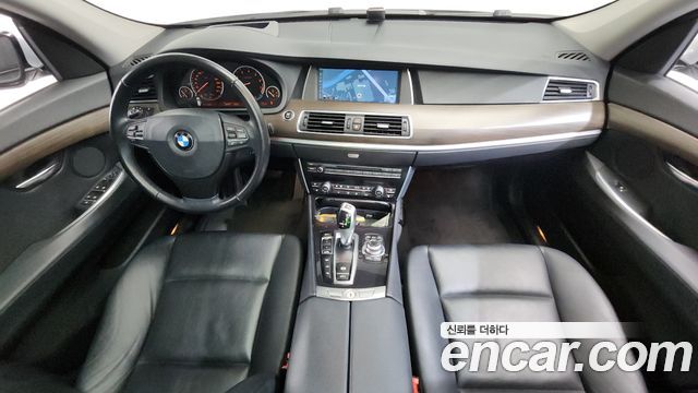 BMW Gran Turismo GT — interior
