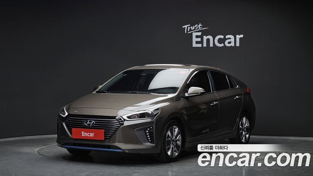 Hyundai Ioniq