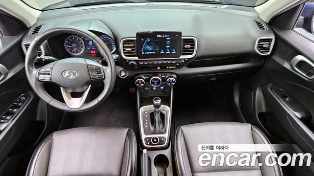 Hyundai Venue — interior