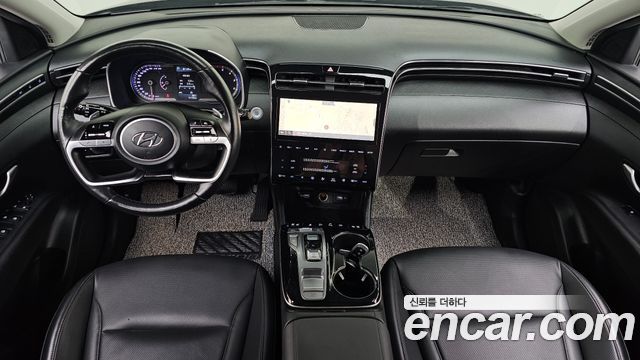 Hyundai Tucson — interior