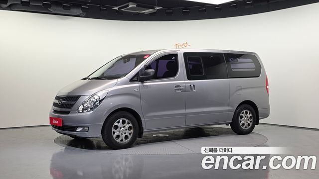 Hyundai Starex — exterior