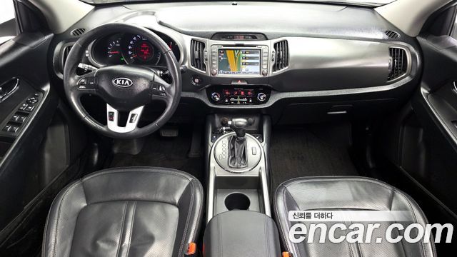 Kia Sportage — interior