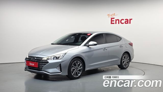 Hyundai Avante — exterior
