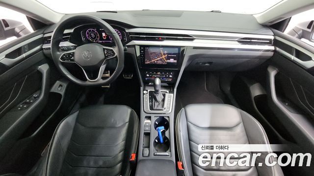 Volkswagen Arteon — interior