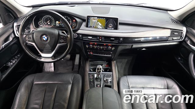 BMW X5 — interior