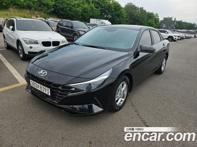 Hyundai Avante — exterior