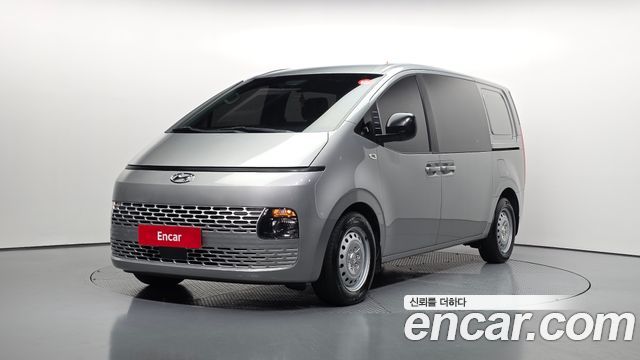 Hyundai Staria — exterior
