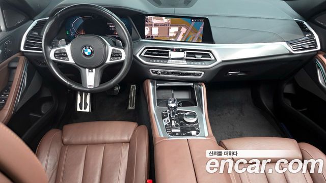 BMW X6 — interior