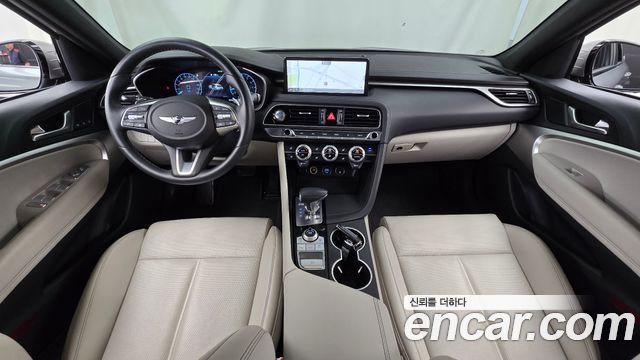 Genesis G70 — interior