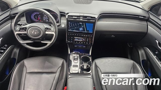 Hyundai Tucson — interior