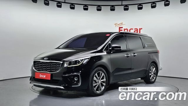Kia Carnival — exterior