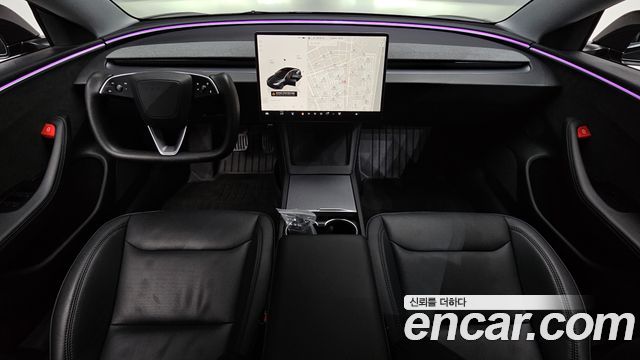 Tesla Model 3 — interior