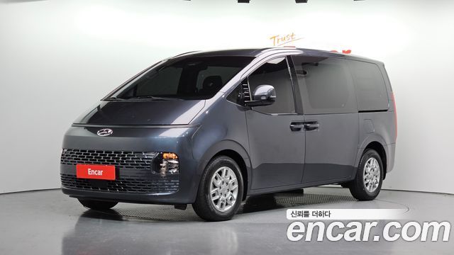 Hyundai Staria — exterior