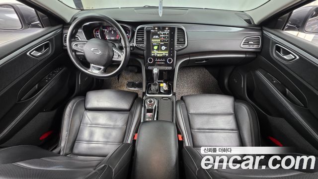 Renault Korea SM6 — interior
