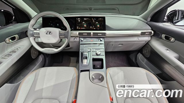 Hyundai Nexo — interior