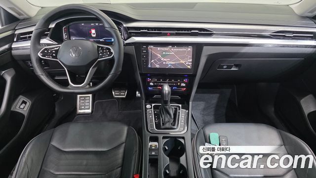 Volkswagen Arteon — interior