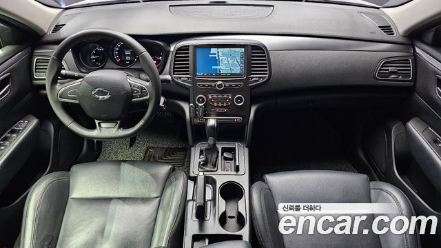 Renault Korea SM6 — interior