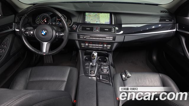 BMW 5 Series — interior
