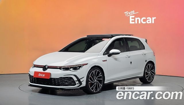 Volkswagen Golf — exterior
