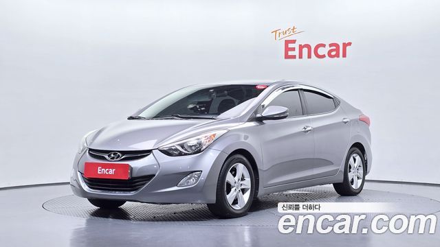 Hyundai Avante — exterior