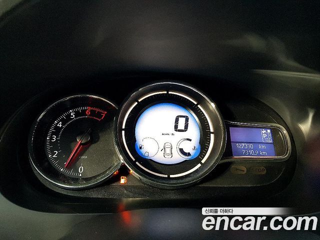 Renault Korea SM3 — interior