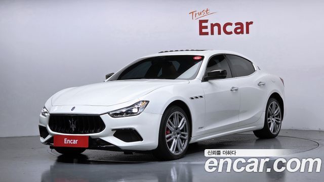 Maserati Ghibli — exterior