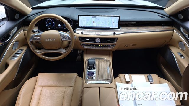 Kia K9 — interior
