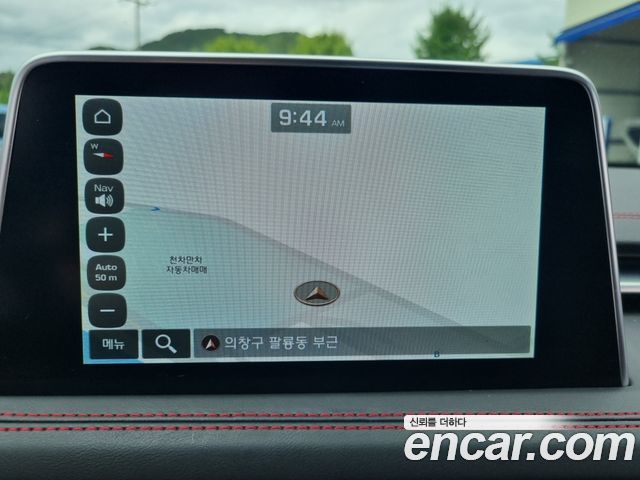Genesis G70 — interior