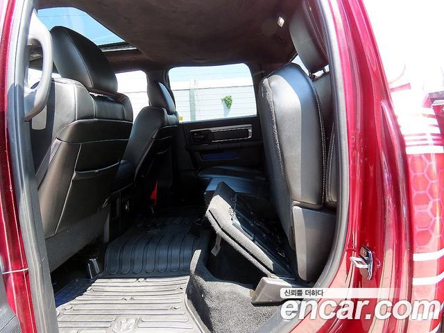 Dodge Ram Pickup — interior