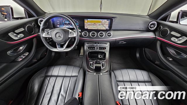 Mercedes-Benz E-Class — interior