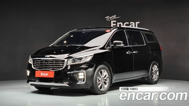Kia Carnival — exterior
