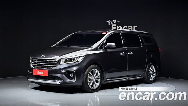 Kia Carnival — exterior