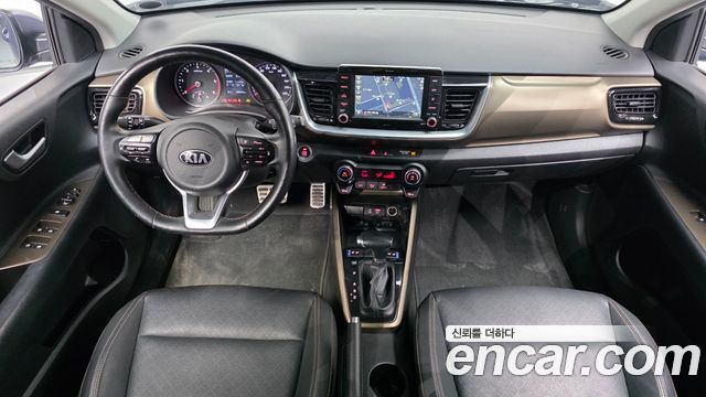 Kia Stonic — interior