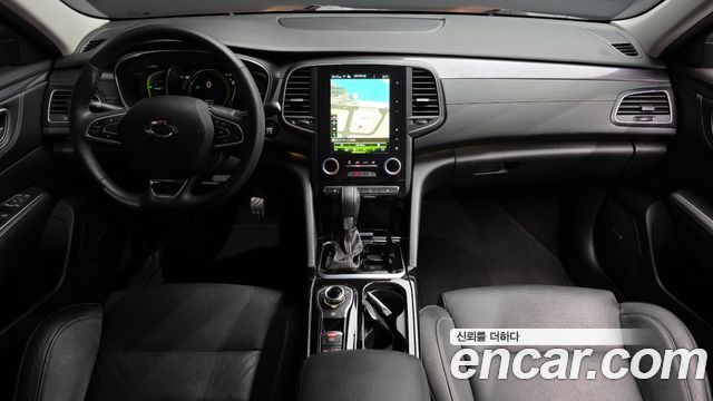 Renault Korea SM6 — interior