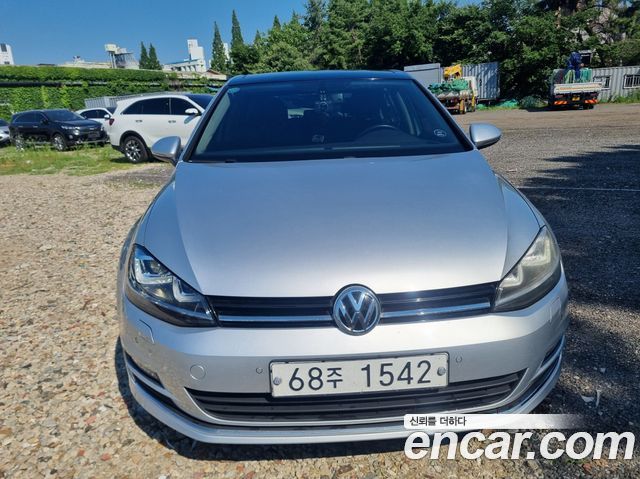 Volkswagen Golf — exterior