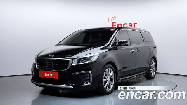 Kia Carnival — exterior