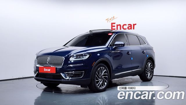 Lincoln Nautilus — exterior