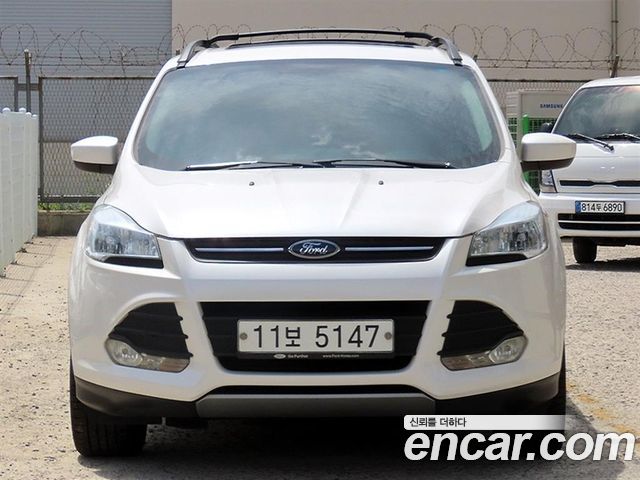 Ford Escape — exterior
