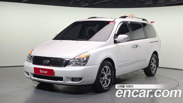 Kia Carnival — exterior
