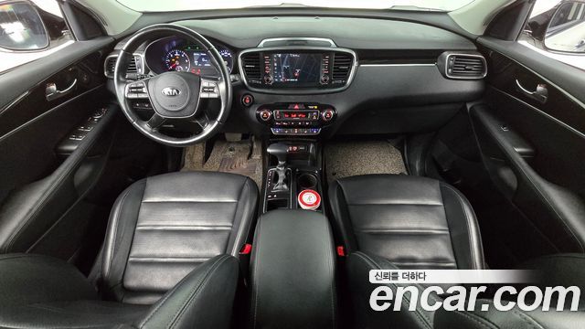 Kia Sorento — interior