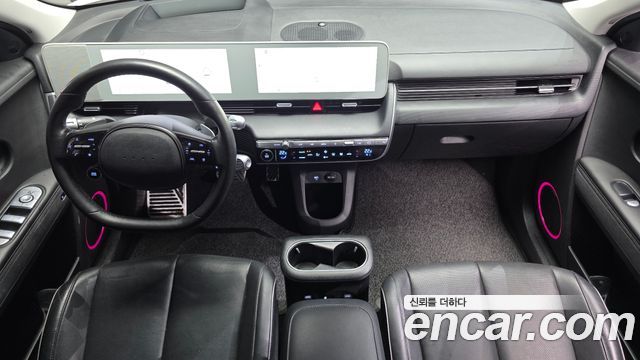 Hyundai IONIQ 5 — interior