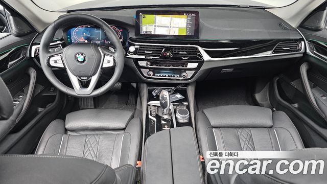 BMW 5 Series — interior