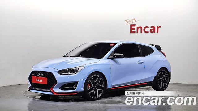 Hyundai Veloster — exterior