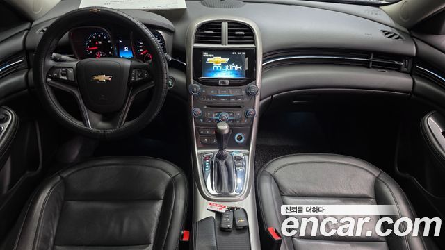 Chevrolet Korea Malibu — interior