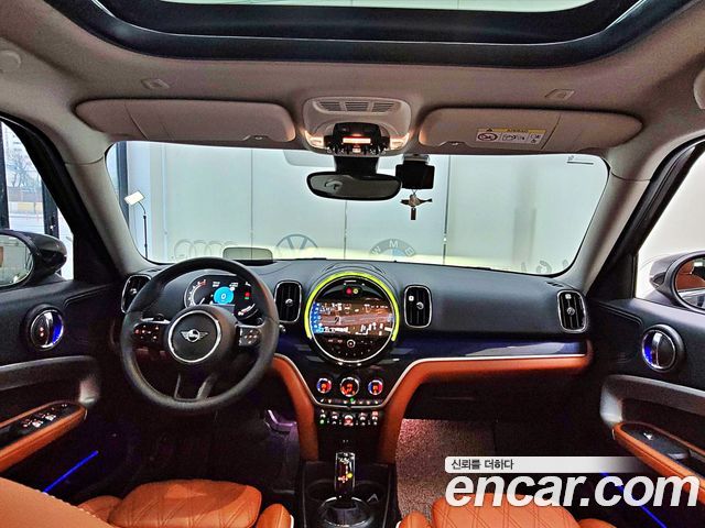 MINI Countryman — interior