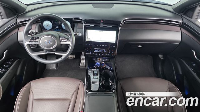 Hyundai Tucson — interior